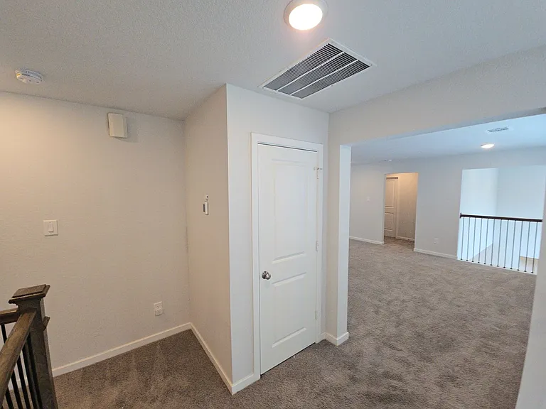 9227 Dearborn Knoll Dr — Photo 24