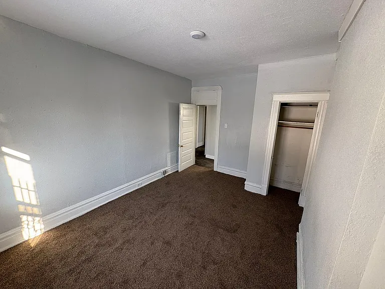 5846 Page Blvd #A — Photo 10
