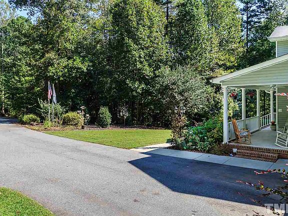 3rd image of 1322 Ausling Way
