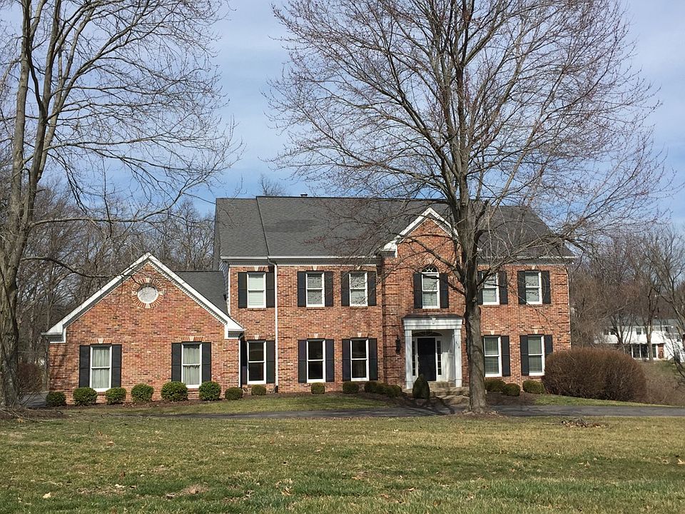 1st image of 124 Worthington Oaks Dr