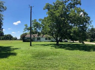 101 Robinson Rd, Weatherford, TX 76088