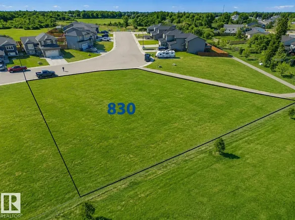 830 Schooner Dr, Cold Lake, AB T9M 0L7