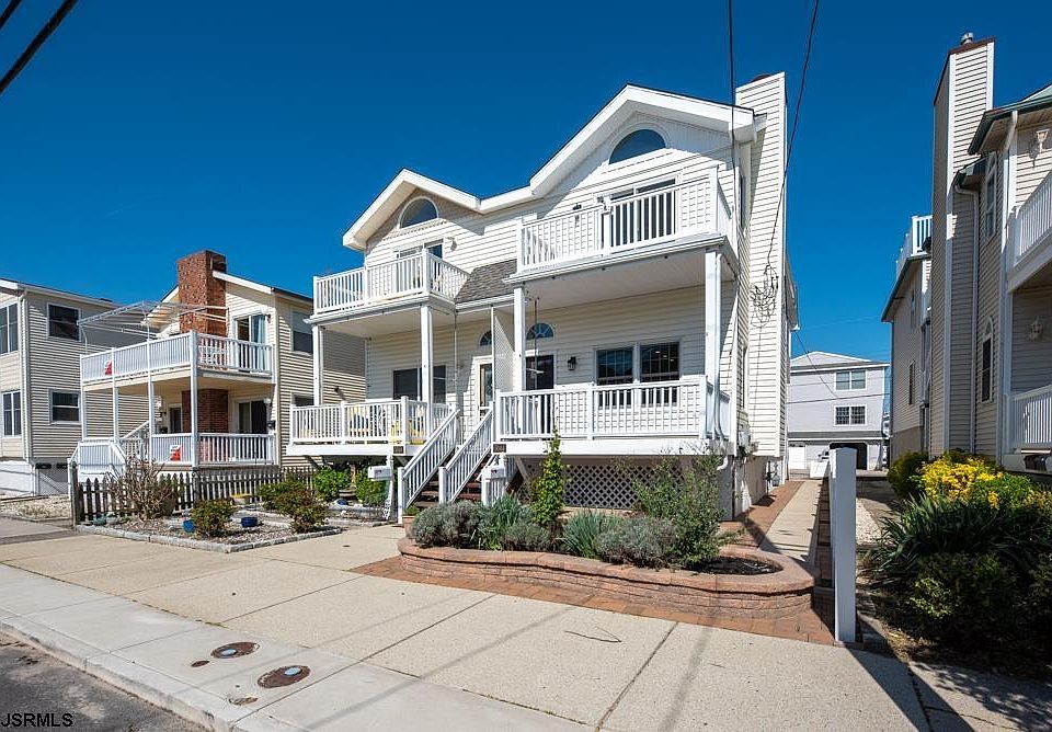 1st image of 5044 Asbury Ave APT 5044
