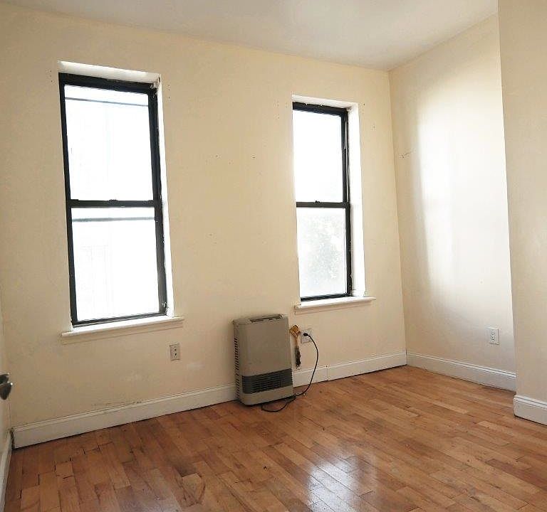 1st image of 163 Humboldt St #3RAC