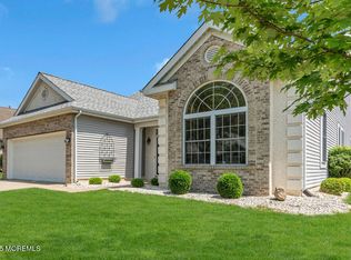 63 Merion Ln, Jackson, NJ 08527
