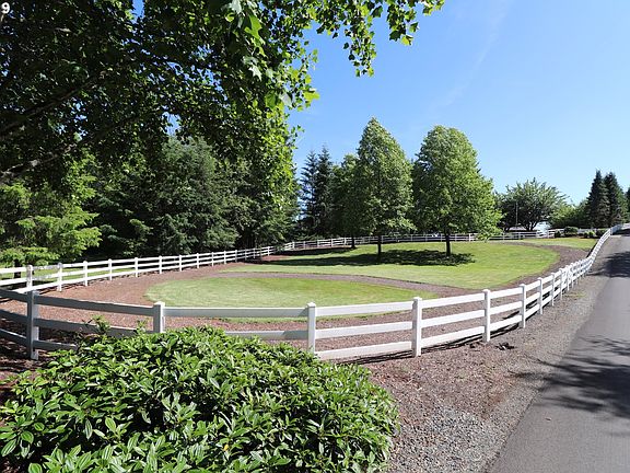 4th image of 12801 NE 227th Ave