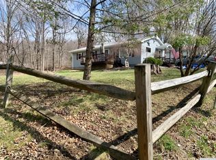 18 Hill St, Greenville, NY 12083