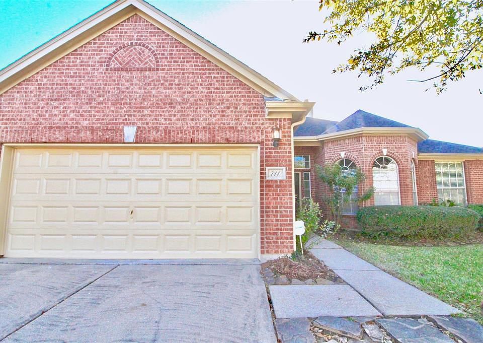 1st image of 711 N Elder Grove Dr