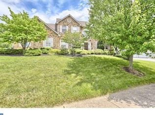 2 Linree Ave, Reading, PA 19606