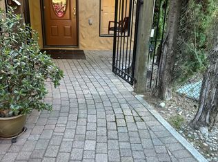 19485 Montevina Rd, Los Gatos, CA 95033