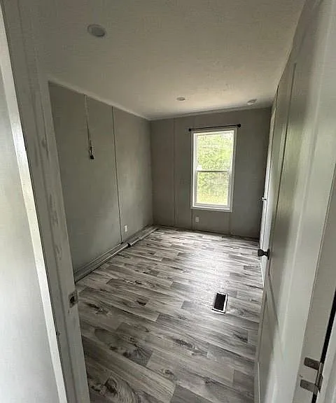 15480 Findley Rd — Photo 5