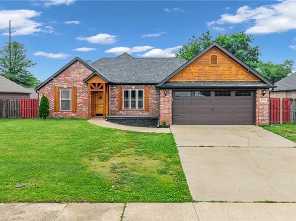 3408 Westminster Ave, Springdale, AR 72762