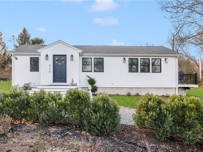 176 Daniel Ave, Portsmouth, RI, 02871