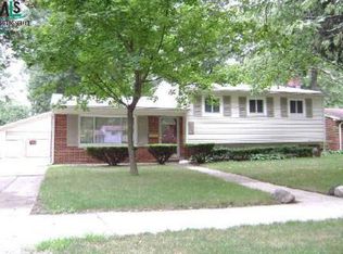 27433 Doreen St, Farmington, MI 48336