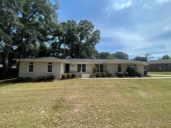 306 Meadow Ln, Enterprise, AL 36330