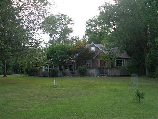1st image of 13042 W 130th St