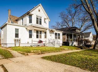 519 Archer Ave APT 3, Saint Joseph, MI 49085