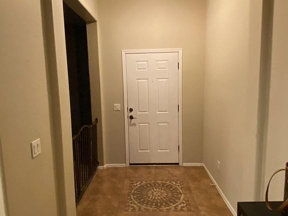 2nd image of 2831 W WILLIAM Lane
