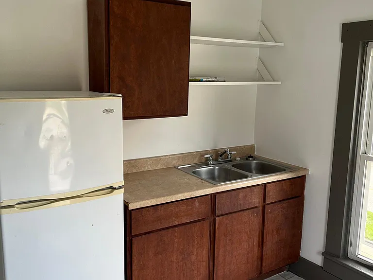 366 W Prairie Ave #2B — Photo 2