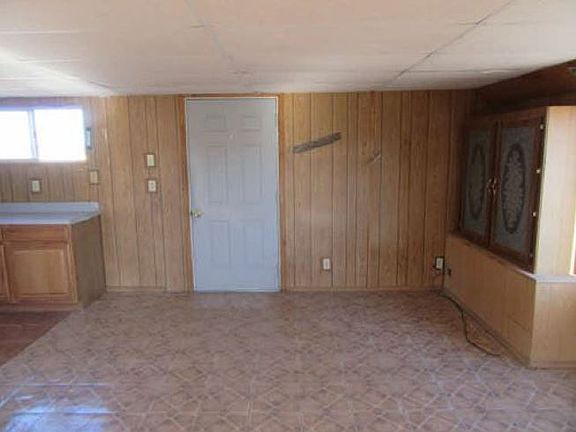5th image of 27212 N Tamarisk St