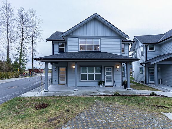 2nd image of 950 Woodsworth Rd #1