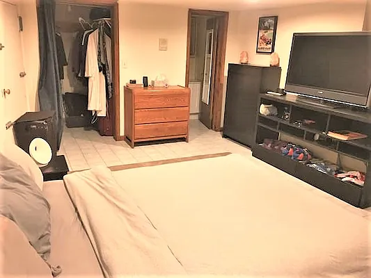 Rented by Oxford Property Group | media 10