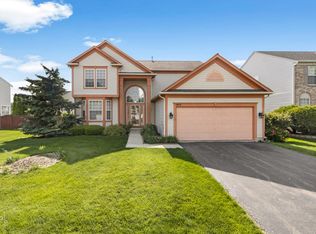 1912 Seaview Dr, Aurora, IL 60503