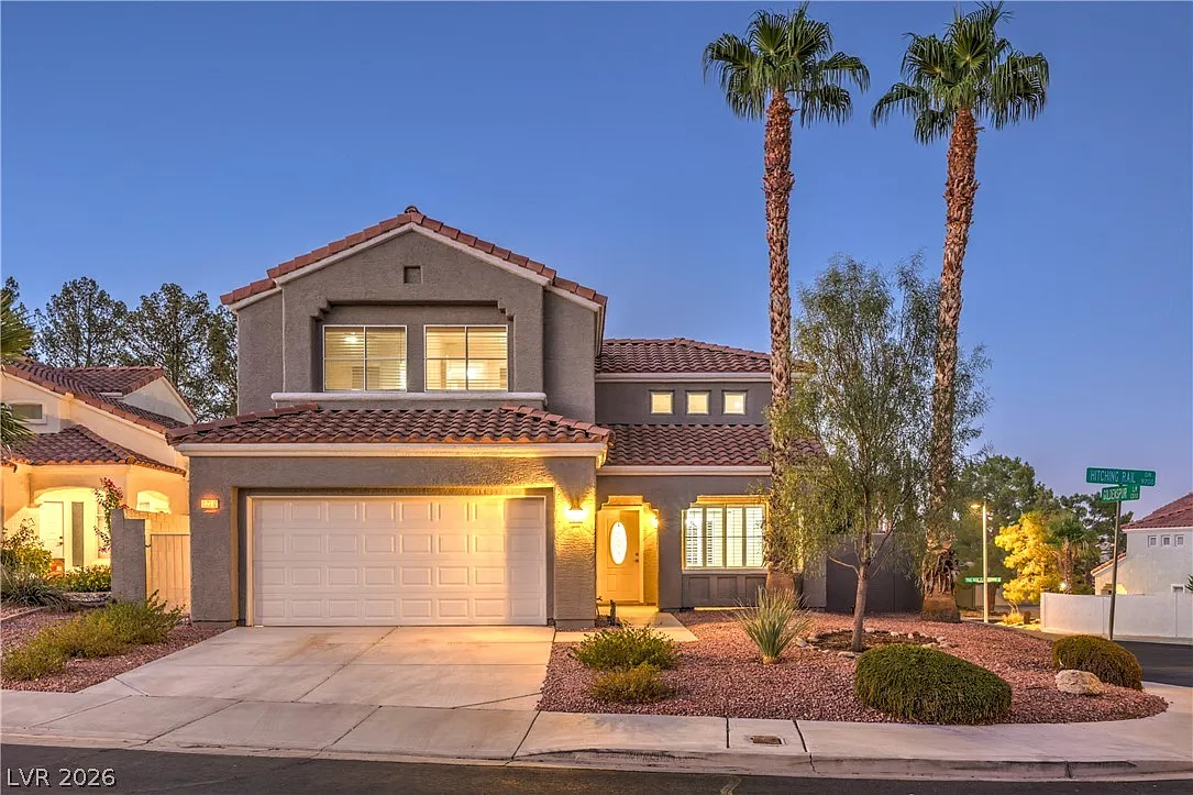 3 bed, 2.5 bath, 1755 sqft, $2,750 — Photo 1