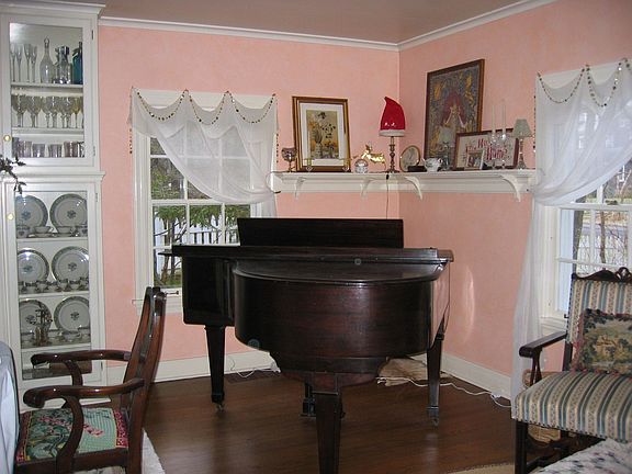 corner of dining room