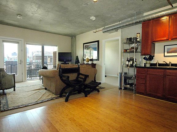 4th image of 1475 Delgany St Unit 503