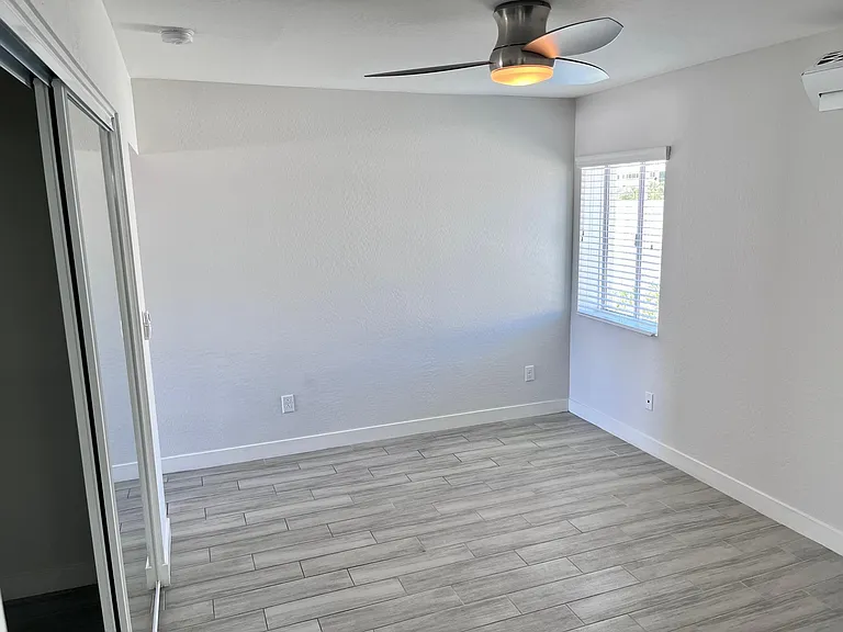 70 E Mitchell Dr #203 — Photo 30
