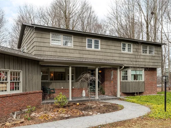 4737 Limberlost Ln, Manlius, NY 13104