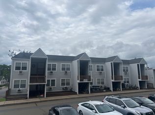 120 Parkway Blvd APT 10, Kingston, PA 18704
