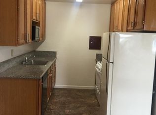 100 Elm St APT 2, San Mateo, CA 94401