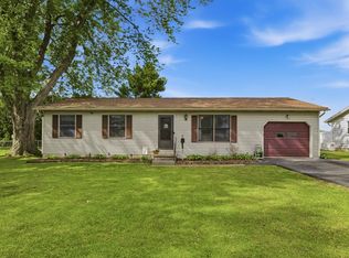 40 Holiday Hl, Lexington, OH 44904