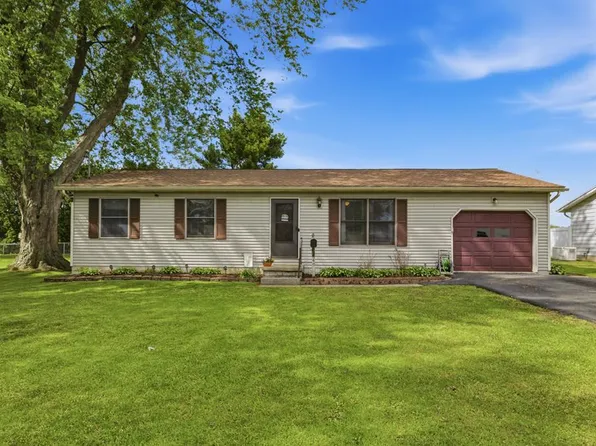 40 Holiday Hl, Lexington, OH 44904
