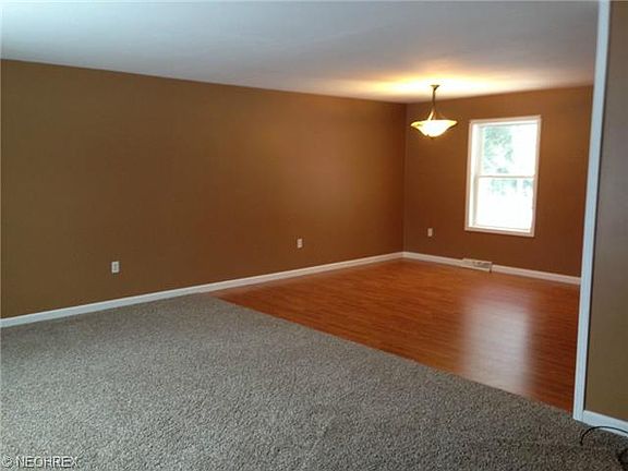 5th image of 6998 Richwood Dr