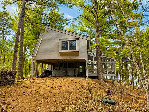 3rd image of 5239 Barnum Rd NW