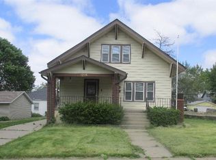 1215 W Main St, Marshalltown, IA 50158