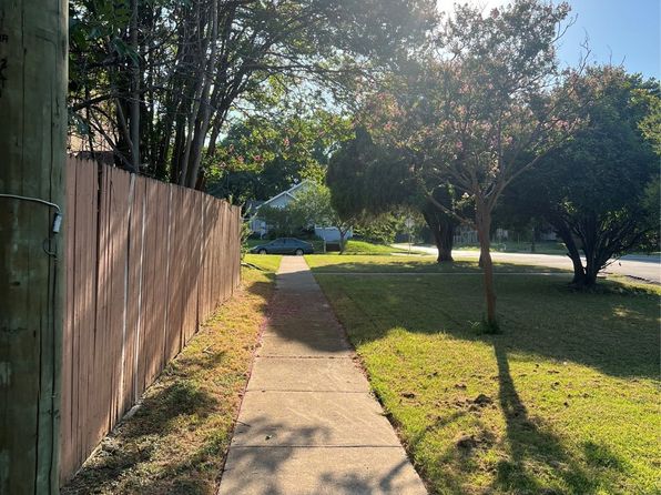 Additional property image - 902 S Oak Cliff Blvd #A-B, Dallas, TX 75208