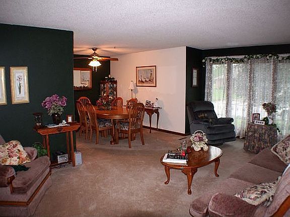 2nd image of 39 N Angelina Dr