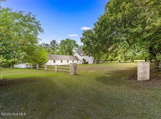 1667 Youngs Road, Vass, NC 28394