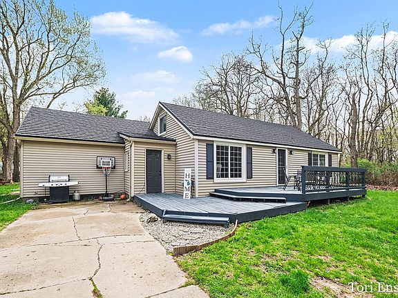 3rd image of 8349 Fletcher Rd