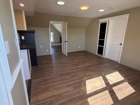 (undisclosed Address), Quincy, MA 02169