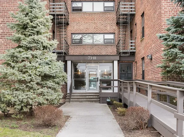73-11 Bell Blvd APT 2C, Oakland Gardens, NY 11364