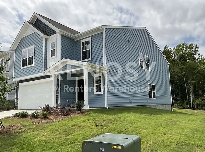 10203 Chatham Run Ln — Photo 1