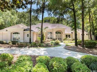 3950 SW 93rd Dr, Gainesville, FL 32608