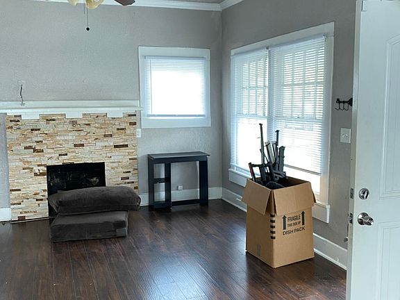 4th image of 314 Forest Hill Blvd