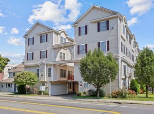 205 Hope St APT 4, Stamford, CT 06906