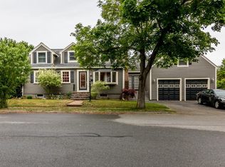 30 Dartmouth St, Beverly, MA 01915